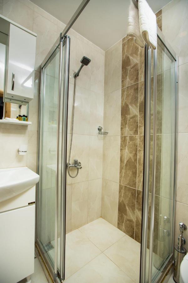 Honey Hostel Istanbul Ngoại thất bức ảnh