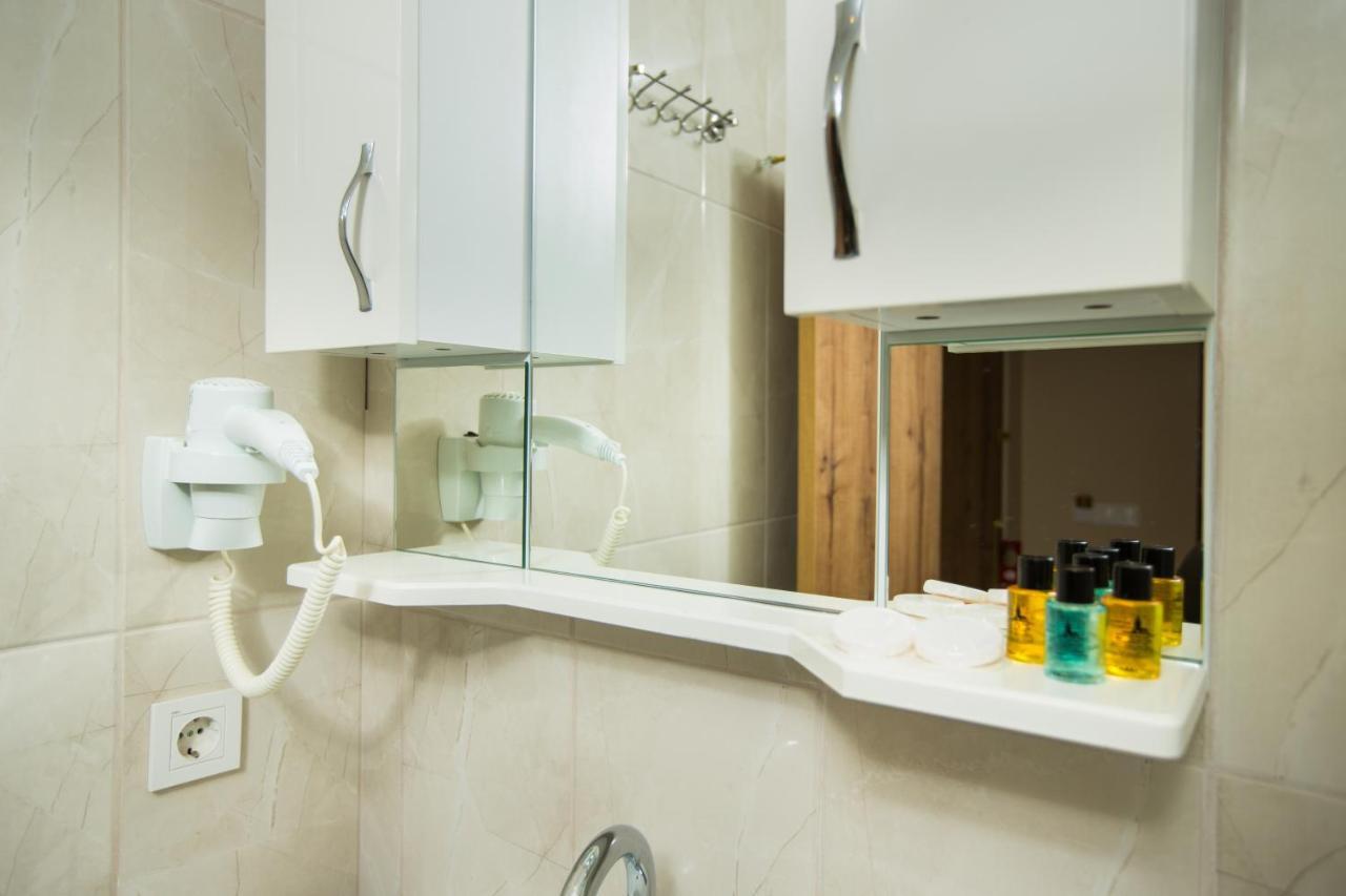 Honey Hostel Istanbul Ngoại thất bức ảnh