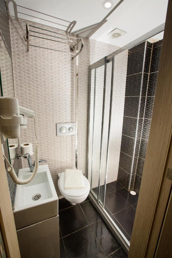 Honey Hostel Istanbul Ngoại thất bức ảnh